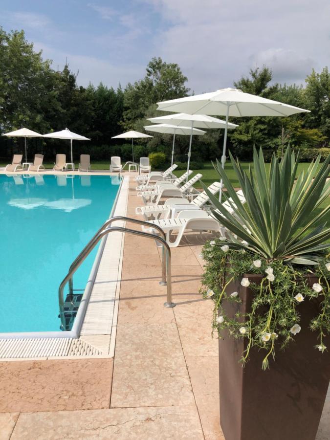 Relais Corte Bercelli Valeggio sul Mincio Bagian luar foto