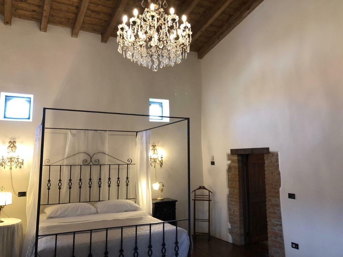 Relais Corte Bercelli Valeggio sul Mincio Bagian luar foto