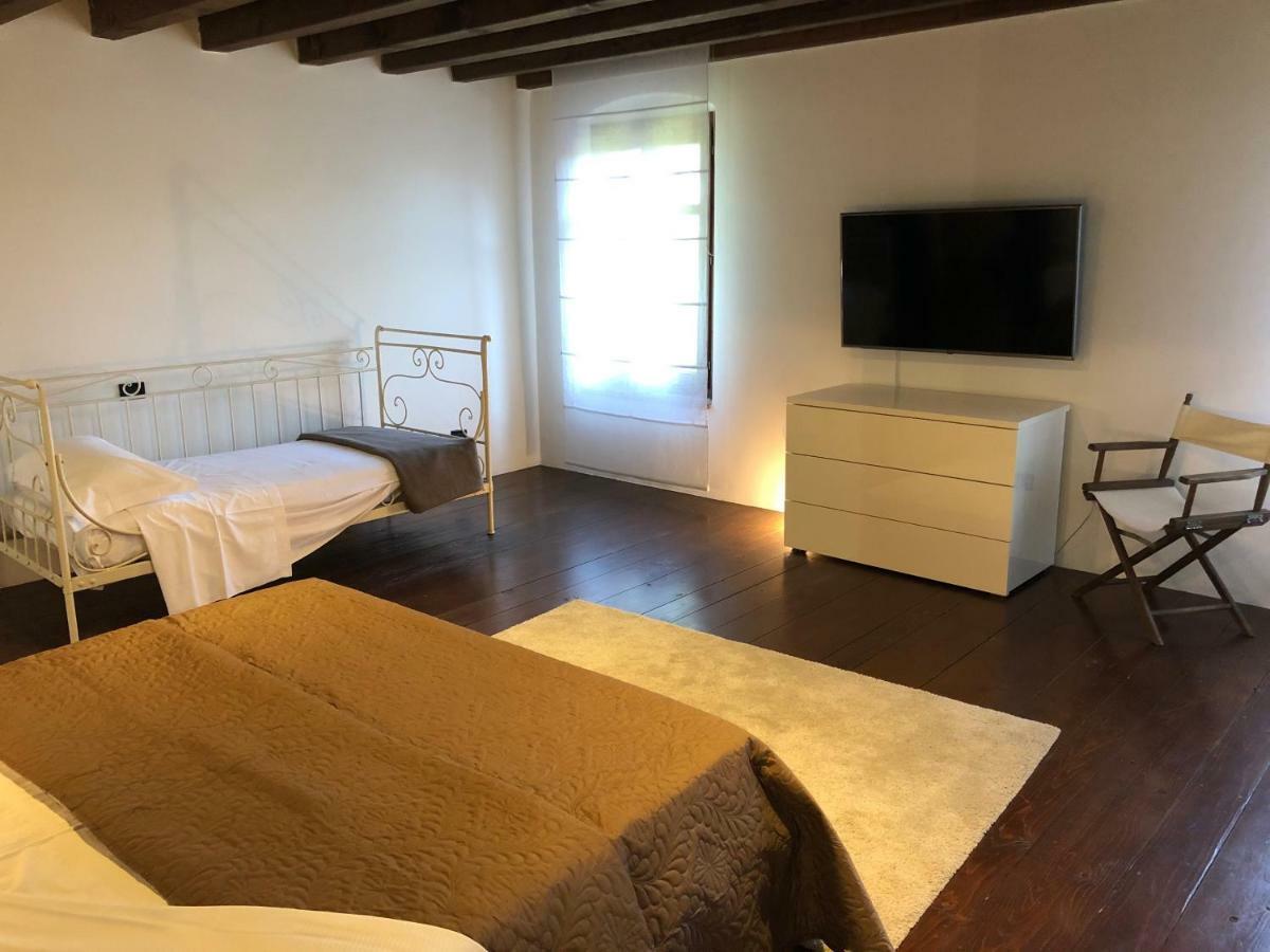 Relais Corte Bercelli Valeggio sul Mincio Bagian luar foto